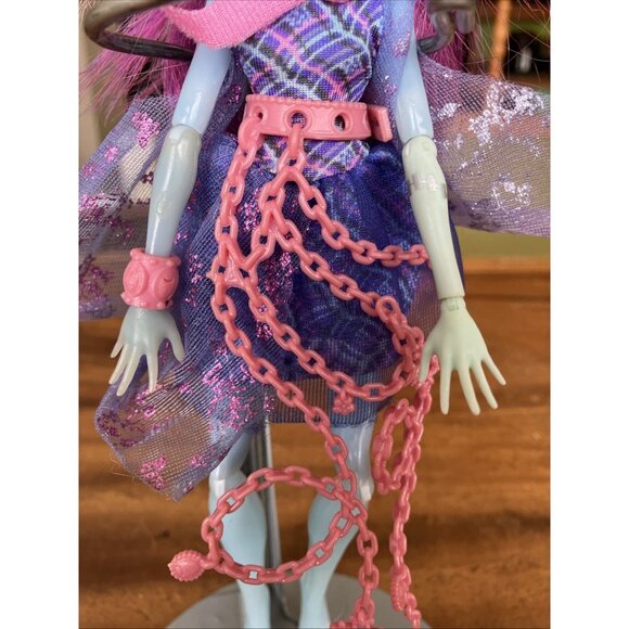 Monster High Doll - Picture 5 of 10